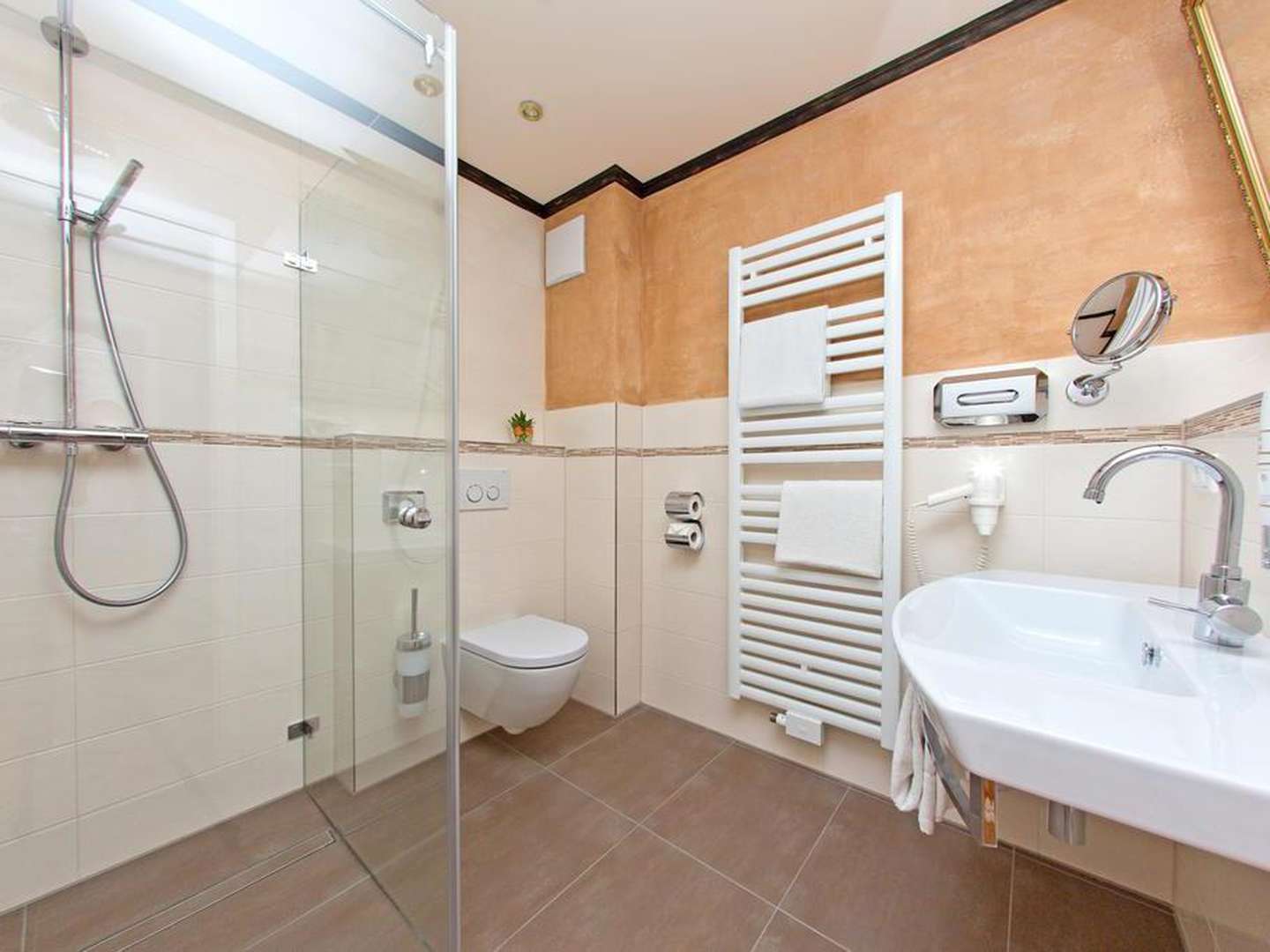 Comfort ÜF HS im Hotel Reiterhof Wirsberg Bellevue Spa & Resort****S in Bayern /Oberfranken