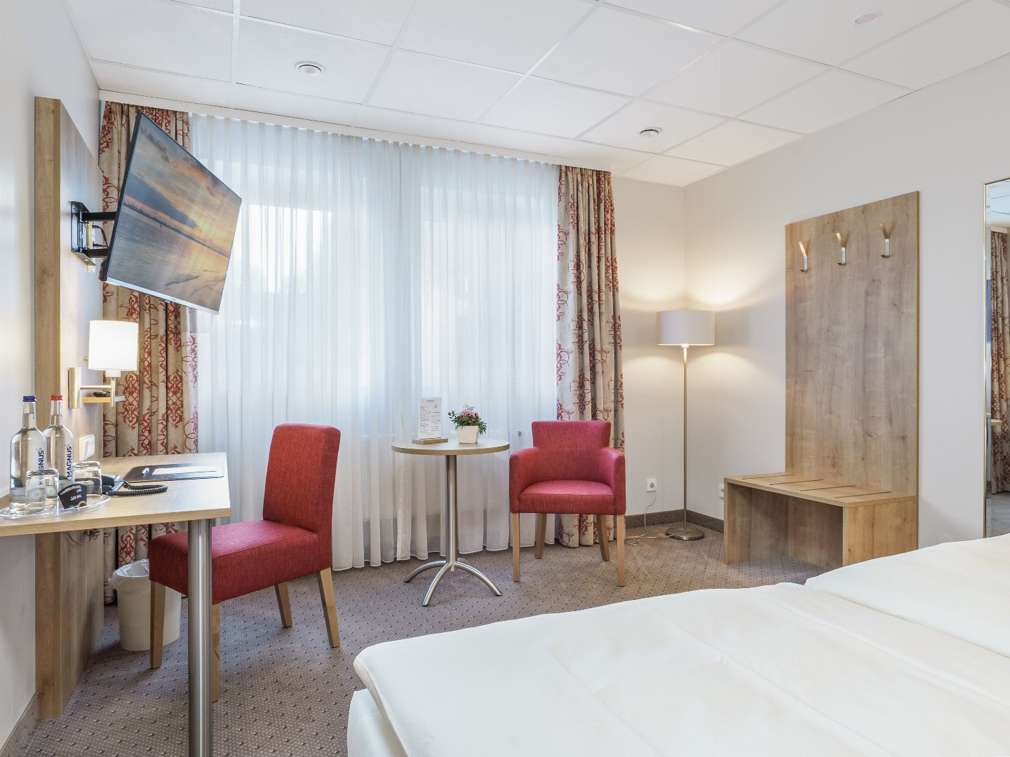 Sightseeing-Urlaub in Hamburg (3 Tage) mit Stadtrundfahrt im Doppeldeckerbus (hop-on hop-off)