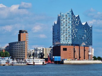 Sightseeing-Urlaub in Hamburg (3 Tage) mit Stadtrundfahrt im Doppeldeckerbus (hop-on hop-off)
