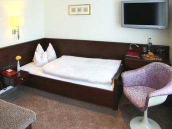 Bild 12 von 32