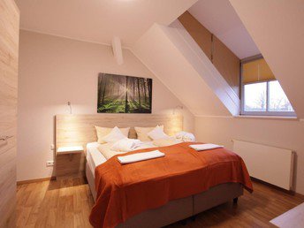 Bild 15 von 27