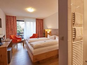 Bezaubernde Tage im Schwarzwald mit romantischem 7 Gang Menü