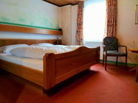 Romantischer Hochzeitstag im Moseltal