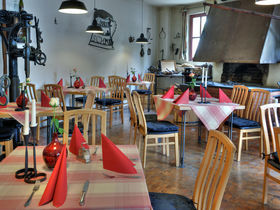 Kurztrip für 4 Tage Naumburg  erleben