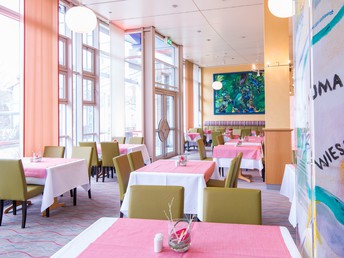 Thermen Kurztrip- 2 Tage mit Candle-Light-Dinner & Badewelt Sinsheim
