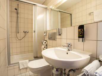 Bild 10 von 32
