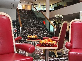 „Hanseatischer Kurzurlaub in Hamburg | 4 Tage im zentrumsnahen 4****S Hotel