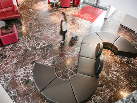 „Hanseatischer Kurzurlaub in Hamburg | 4 Tage im zentrumsnahen 4****S Hotel