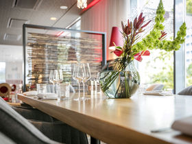 „Hanseatischer Kurzurlaub in Hamburg | 4 Tage im zentrumsnahen 4****S Hotel