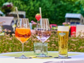 Shopping & Winetasting in Neumünster