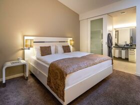 verzauberte Weihnachten in Dresden inkl. Weihnachtsdinner als Buffet am 25.12. / 3 Tage