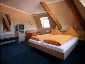 4 = 3 Erholung in der Pfalz inkl. HP