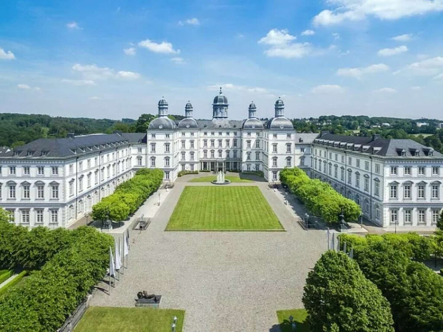 Majestätischer Schlossurlaub auf höchstem Niveau | 4 Tage