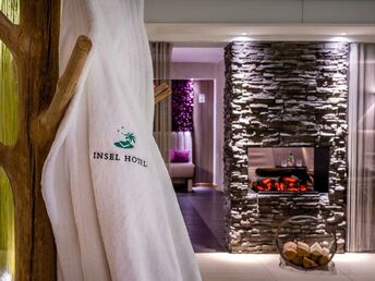 1 x Kuscheln in Bonn inkl. Candlelight-Dinner | 2 Tage 