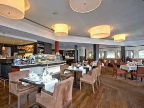 1 x Kuscheln in Bonn inkl. Candlelight-Dinner | 2 Tage 