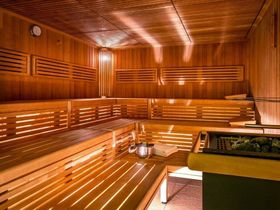 1 x Kuscheln in Bonn inkl. Candlelight-Dinner | 2 Tage 