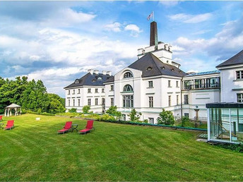 Ihre Luxus-Auszeit im Schloss - ein kleines Stück vom Himmel auf Erden