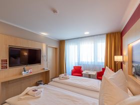 Hotel an der Stadthalle Rostock – Heimathafen am Hbf & bei Events