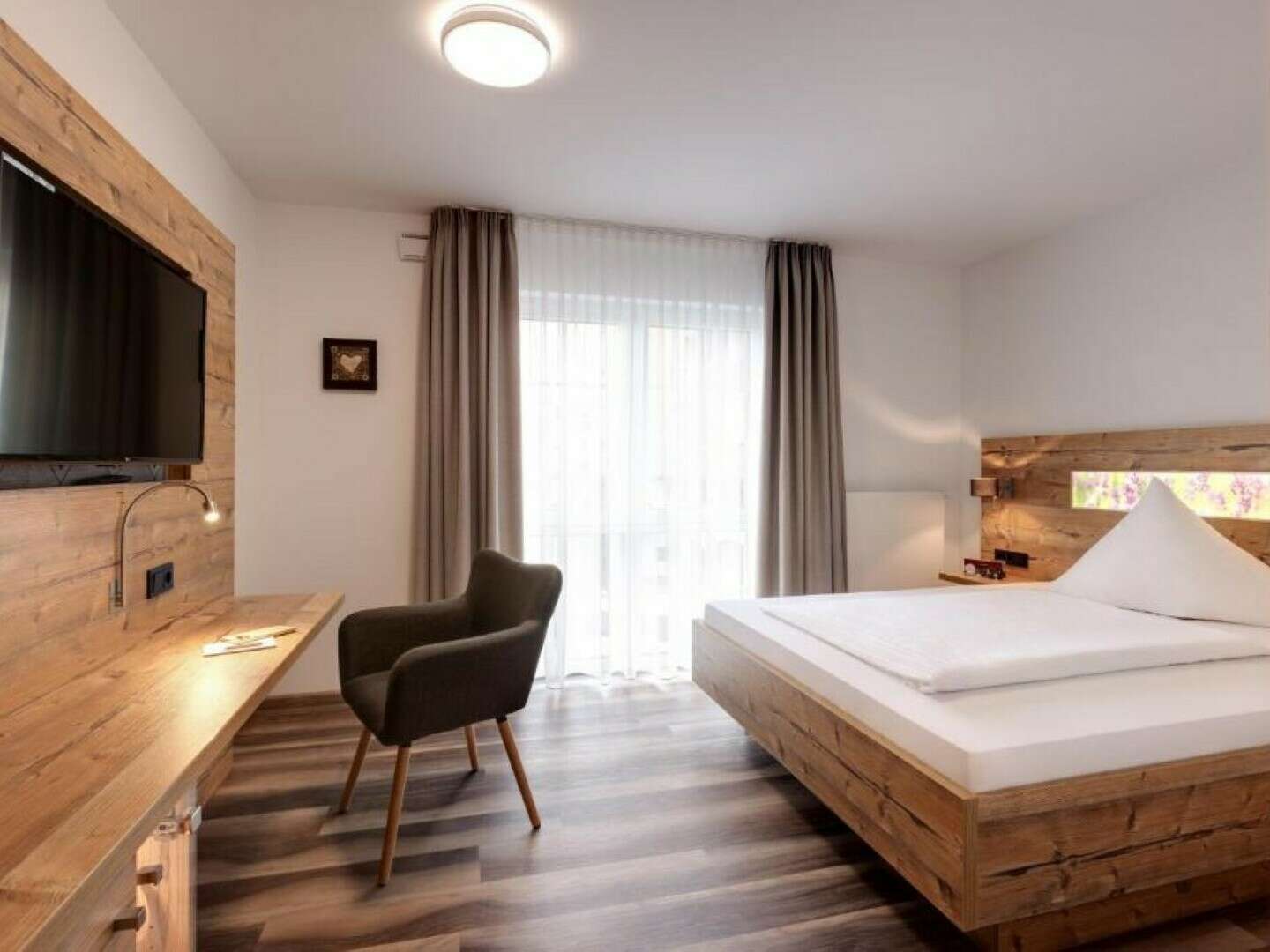 Raus aus dem Alltag inkl. Weinverkostung & Therme 