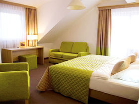 Ins Land der Franken fahren! Geschenk: fränkisches Biertragerl