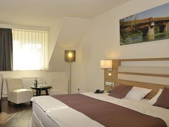 Bild 9 von 17
