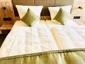 Schnäppchen!! 4 Tage Kurzurlaub an der Mosel inkl. Moselsecco & Vesperplatte