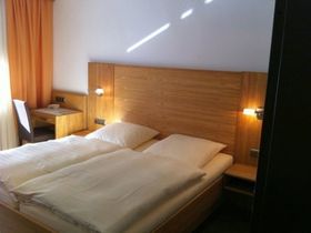 Schnäppchen!! 4 Tage Kurzurlaub an der Mosel inkl. Moselsecco & Vesperplatte