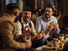 Männerabend in der Pfalz inkl. Whisky-Tasting, Steak und Pils