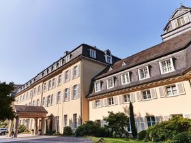 Auszeit im Siebengebirge auf dem Petersberg inkl. 3-Gang Menü | 2 Nächte