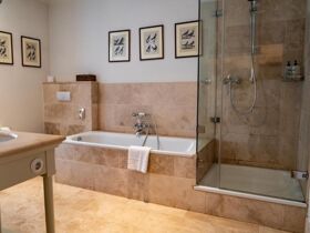  Love is all you need - 2 romantische Tage im Rheinland