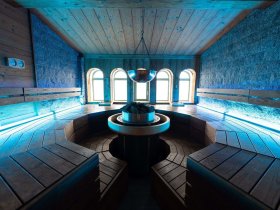 Romantische Auszeit im  **** Sterne Elbe Resort direkt am Fluss