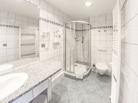 Aktiv & sportlich im Thüringer Wald inkl. Therme und Abendessen