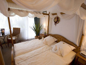 Jubeln Sie mit! 35 Jahre Landhotel Grimmeblick inkl. Halbpension & Anwendung | 3 Tage