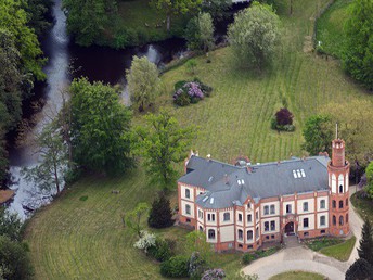 Kurzurlaub im Mecklenburger Schloss nahe Wismar -Schloss-Entdecker