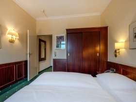 Schmetterlinge im Bauch - romantische Tage in Berlin inkl. Candlelight-Dinner | 4 Tage