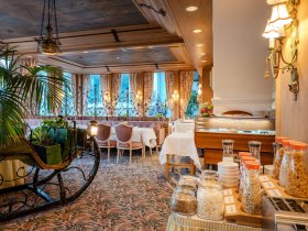 Schmetterlinge im Bauch - romantische Tage in Berlin inkl. Candlelight-Dinner | 4 Tage