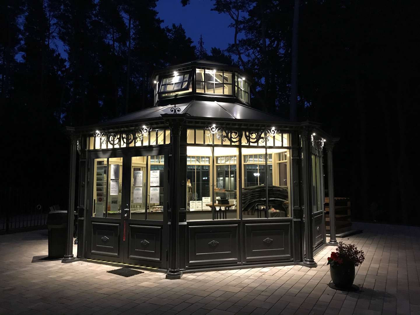Entspannungs-Urlaub direkt am Strand im Kanadischen Strandbungalow (2 Nächte) 