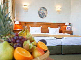 4 Tage in der Residenzstadt Potsdam inkl. Abendessen & Stadtrundfahrt 