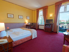 4 Tage in der Residenzstadt Potsdam inkl. Abendessen & Stadtrundfahrt 