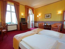 4 Tage in der Residenzstadt Potsdam inkl. Abendessen & Stadtrundfahrt 