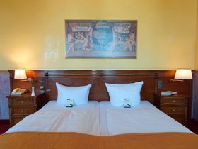 4 Tage in der Residenzstadt Potsdam inkl. Abendessen & Stadtrundfahrt 