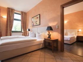 4 Tage in der Residenzstadt Potsdam inkl. Abendessen & Stadtrundfahrt 