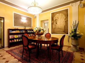 4 Tage in der Residenzstadt Potsdam inkl. Abendessen & Stadtrundfahrt 