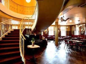 4 Tage in der Residenzstadt Potsdam inkl. Abendessen & Stadtrundfahrt 