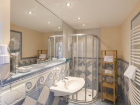 Hier sagen sich Fuchs & Hase 