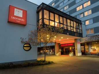 Cheers in Frankfurt – Kurzurlaub mit Bar-Feeling & Dinner | 2 Tage