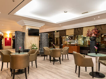 Cheers in Frankfurt – Kurzurlaub mit Bar-Feeling & Dinner | 2 Tage