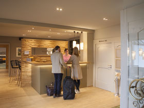 Auf Wiesen, Wald und Wolken schweben in der Eifel