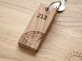 Auf Wiesen, Wald und Wolken schweben in der Eifel