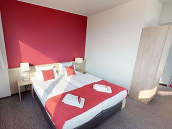Bild 18 von 28